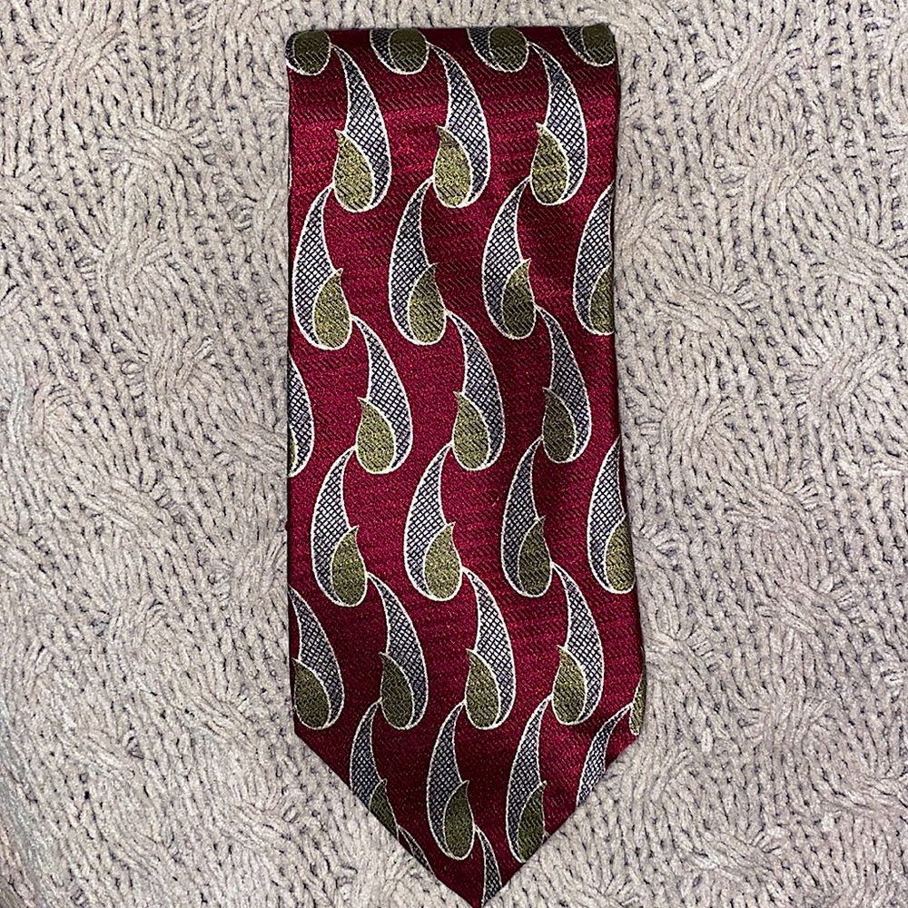 Givenchy Men’s Tie (Red/Green)